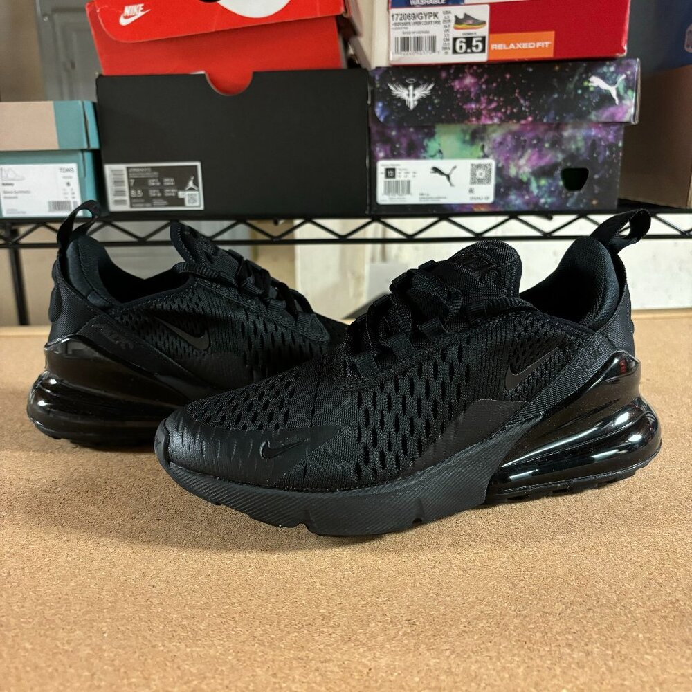 Nike Air Max 270 GS Size 4Y + 4.5Y Kids Shoes